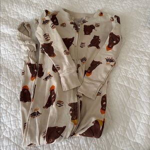 Old Navy Cream Bear Print Toddler Onesie